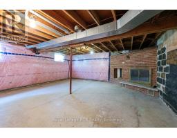 873 14TH STREET W - 34