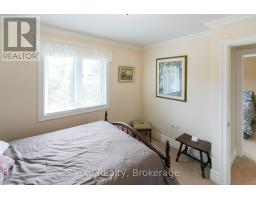 8 SANDPIPER COURT - 26