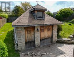 8 SANDPIPER COURT - 41