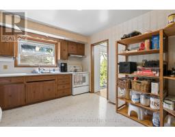 55 LONSDALE DRIVE - 11