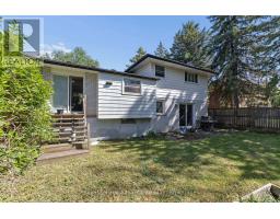 55 LONSDALE DRIVE - 25