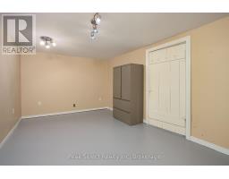 395 QUEEN STREET E - 32