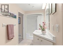 D301 - 71 BAYBERRY DRIVE - 16