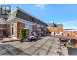 D301 - 71 BAYBERRY DRIVE - 29