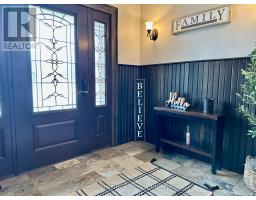 241 4TH STREET CRESCENT - 12