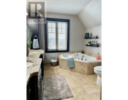 241 4TH STREET CRESCENT - 27
