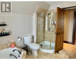 241 4TH STREET CRESCENT - 28