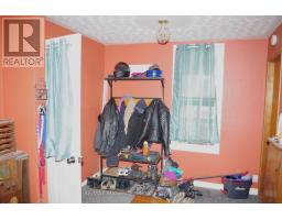 1062 HOWICK STREET - 10