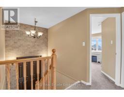 30 CREEKSIDE DRIVE - 16