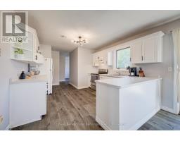 54 ELLEN AVENUE - 12