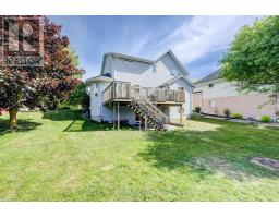 54 ELLEN AVENUE - 39