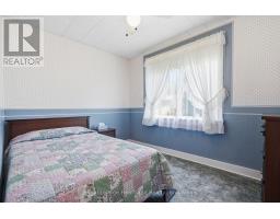 81 CATHERINE STREET - 11