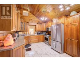 87 ST ANDREW STREET N - 6