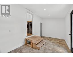 125 PORTLAND STREET - 27