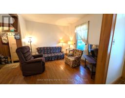 18 POWELL STREET W - 3