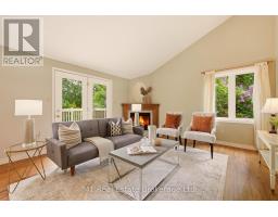 56 WELLINGTON DRIVE - 10