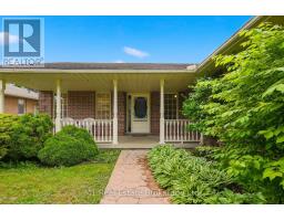 56 WELLINGTON DRIVE - 3