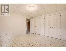56 WELLINGTON DRIVE - 30