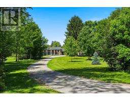 1041 HOWICK STREET - 1