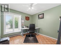 1041 HOWICK STREET - 19