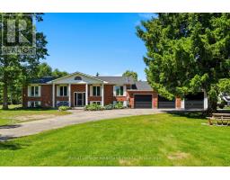 1041 HOWICK STREET - 3