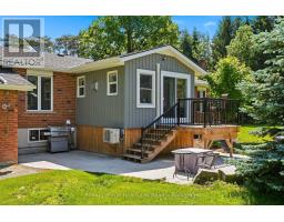 1041 HOWICK STREET - 35