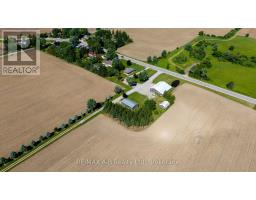 1033 PERTH RD 139 LINE W - 30
