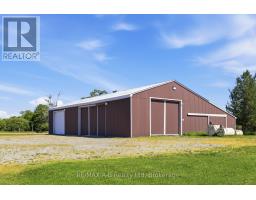 1033 PERTH RD 139 LINE W - 37