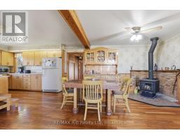 1033 PERTH RD 139 LINE W - 44