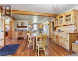 1033 PERTH RD 139 LINE W - 9