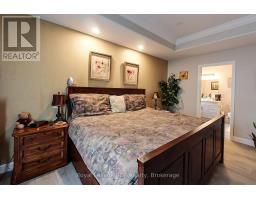 855 17TH STREET - 13