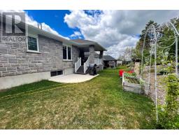 855 17TH STREET - 24