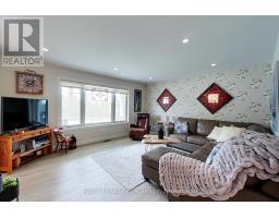 855 17TH STREET - 4