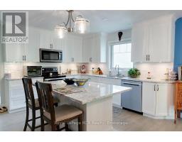 855 17TH STREET - 6