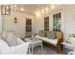 74 WOODLAND DRIVE - 21