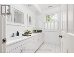 74 WOODLAND DRIVE - 37