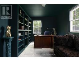 74 WOODLAND DRIVE - 38