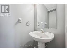 30 DARNELL ROAD - 17