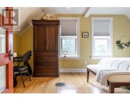 121 MILTON STREET - 31