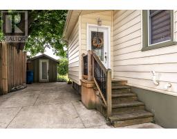121 MILTON STREET - 40