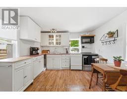 544 QUEEN STREET - 12
