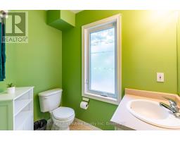 24 - 230 BLACKHORNE DRIVE - 14