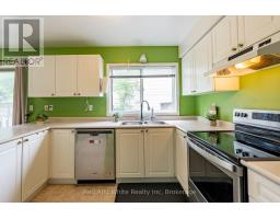 24 - 230 BLACKHORNE DRIVE - 7