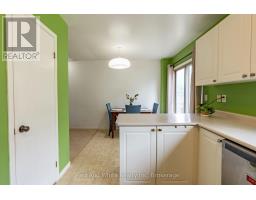 24 - 230 BLACKHORNE DRIVE - 8