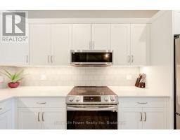 4 BRAUN AVENUE - 11