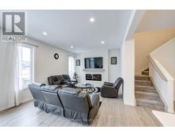4 BRAUN AVENUE - 20