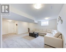 4 BRAUN AVENUE - 40