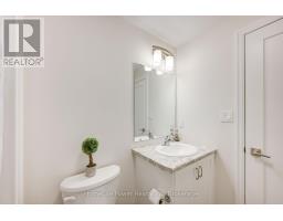 4 BRAUN AVENUE - 41