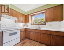 568 BLACK STREET - 13