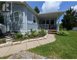 M29 - 13 SOUTHLINE AVENUE - 39